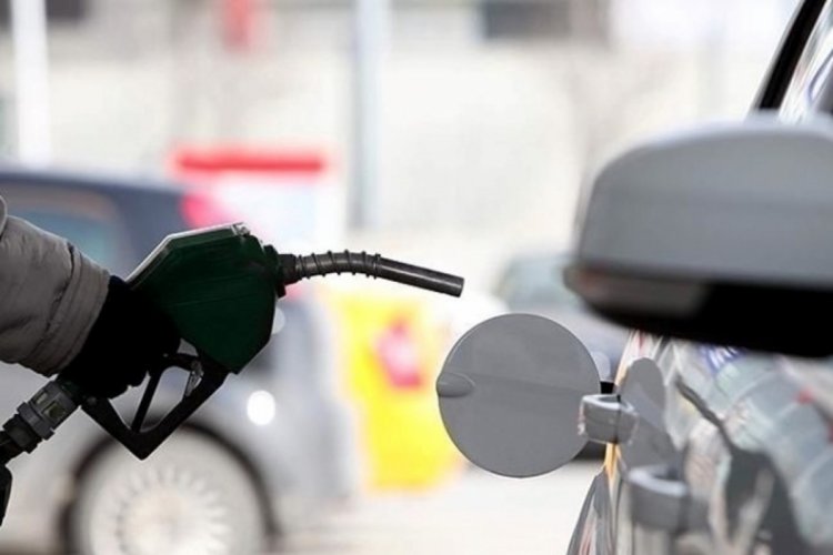 Motorine zam geldi! Bursa’da akaryakıt fiyatları… Geçtiğimiz günlerde benzine yapılan 62 kuruşluk indirimin ardından bu kez