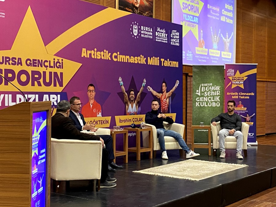 Bursalı çocuklarla, Artistik Cimnastik Milli Takımı buluştu Bursa Büyükşehir Belediyesi Gençlik ve Spor Hizmetleri Dairesi Başkanlığı‘nın düzenlediği