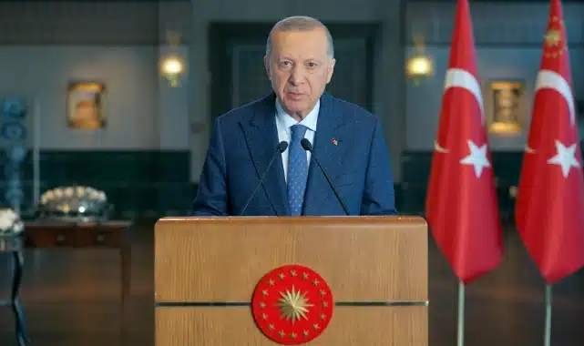 Cumhurbaşkanı Recep Tayyip Erdoğan, İstanbul Fuar Merkezi’nde düzenlenen 10. Dünya