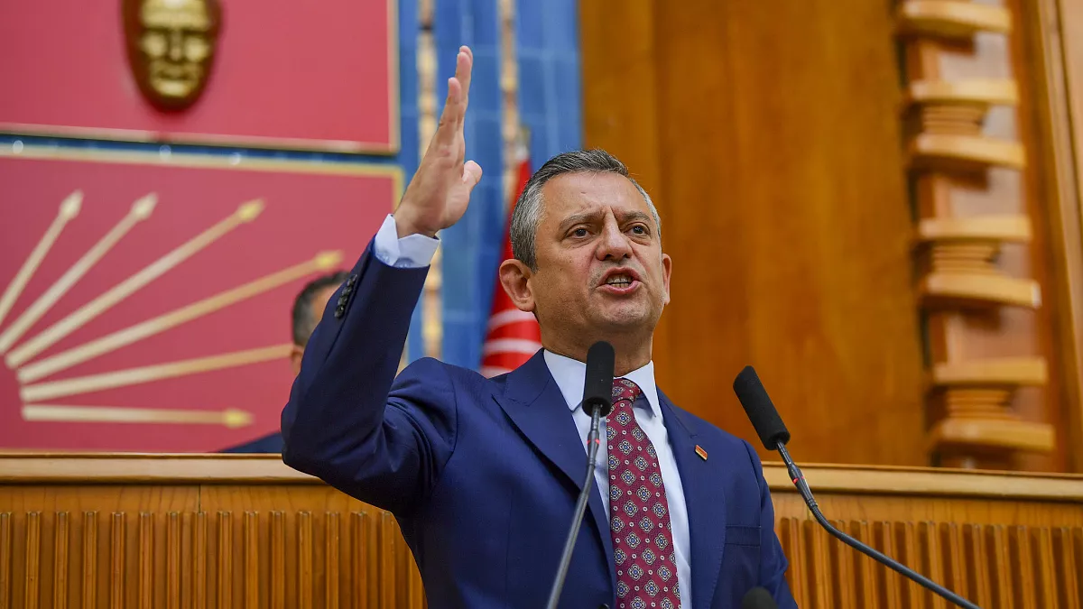 Özgür Özel’den kayyum kararlarına tepki! CHP Genel Başkanı Özgür Özel, Ankara’da gerçekleştirilen “Hacı Bektaş Veli