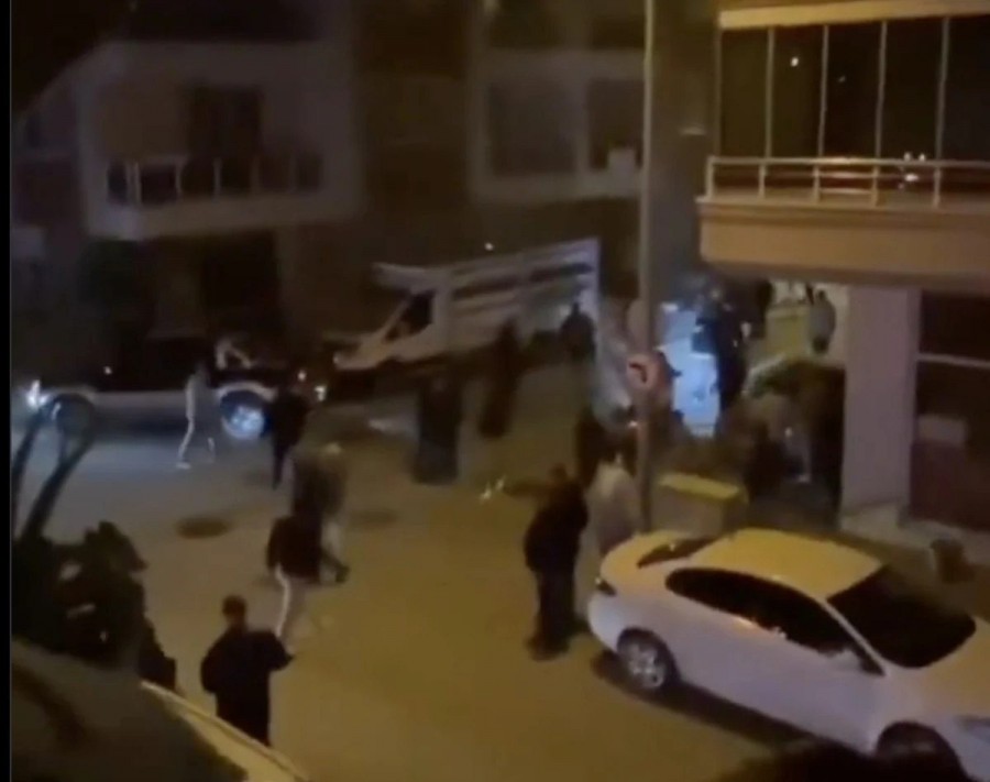 2 polisi ağır yaralayan şüphelinin ilk ifadesi ortaya çıktı! Dün akşam saat 20.00 sıralarında İzmir‘in Seferihisar ilçesi Turabiye Mahallesi