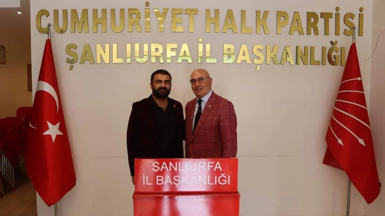 CHP’li yönetici, otomobilinde ölü bulundu Edinilen bilgiye göre, dün gece saat 22.00 sıralarında vatandaşlar, Bozova