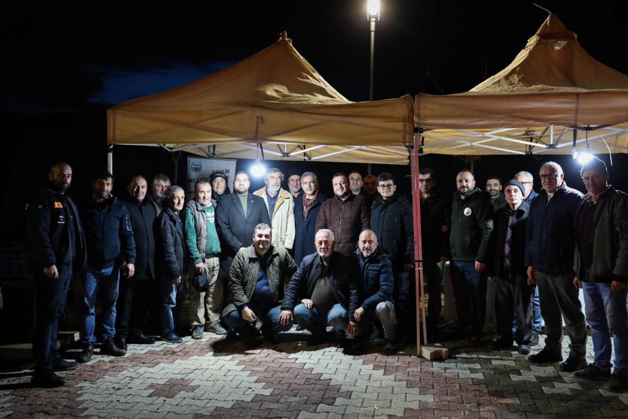 Gemlik Belediyesi’den, zeytin üreticisine destek! Gemlik Belediye Başkanı Şükrü Deviren, Gemlik zeytininin dünyanın en kaliteli