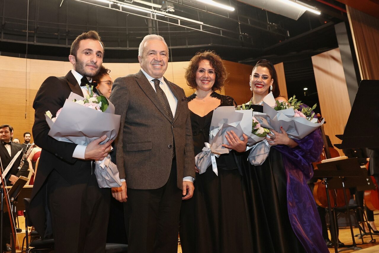 Nilüfer’de yeni yıla özel unutulmaz konser! Yurt içi ve yurtdışında kazandığı ödüllerle adından söz ettiren Nilüfer