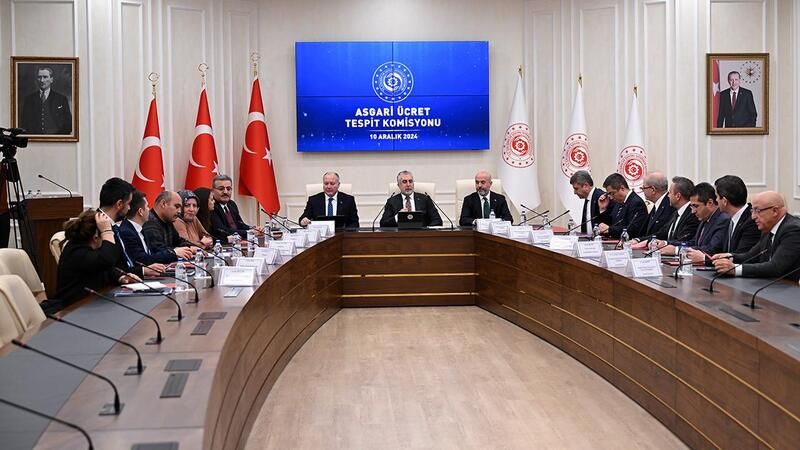 Asgari ücrette ikinci toplantı sona erdi, ilk açıklama geldi Asgari ücrette ikinci toplantı sona erdi, ilk açıklama geldi… Asgari