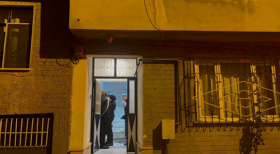 Bursa’da hareketli anlar! Ekiplerle çatışmaya girdi Olay, merkez Osmangazi ilçesi Küçükbalıklı Mahallesi 2. Kale Sokak üzerinde