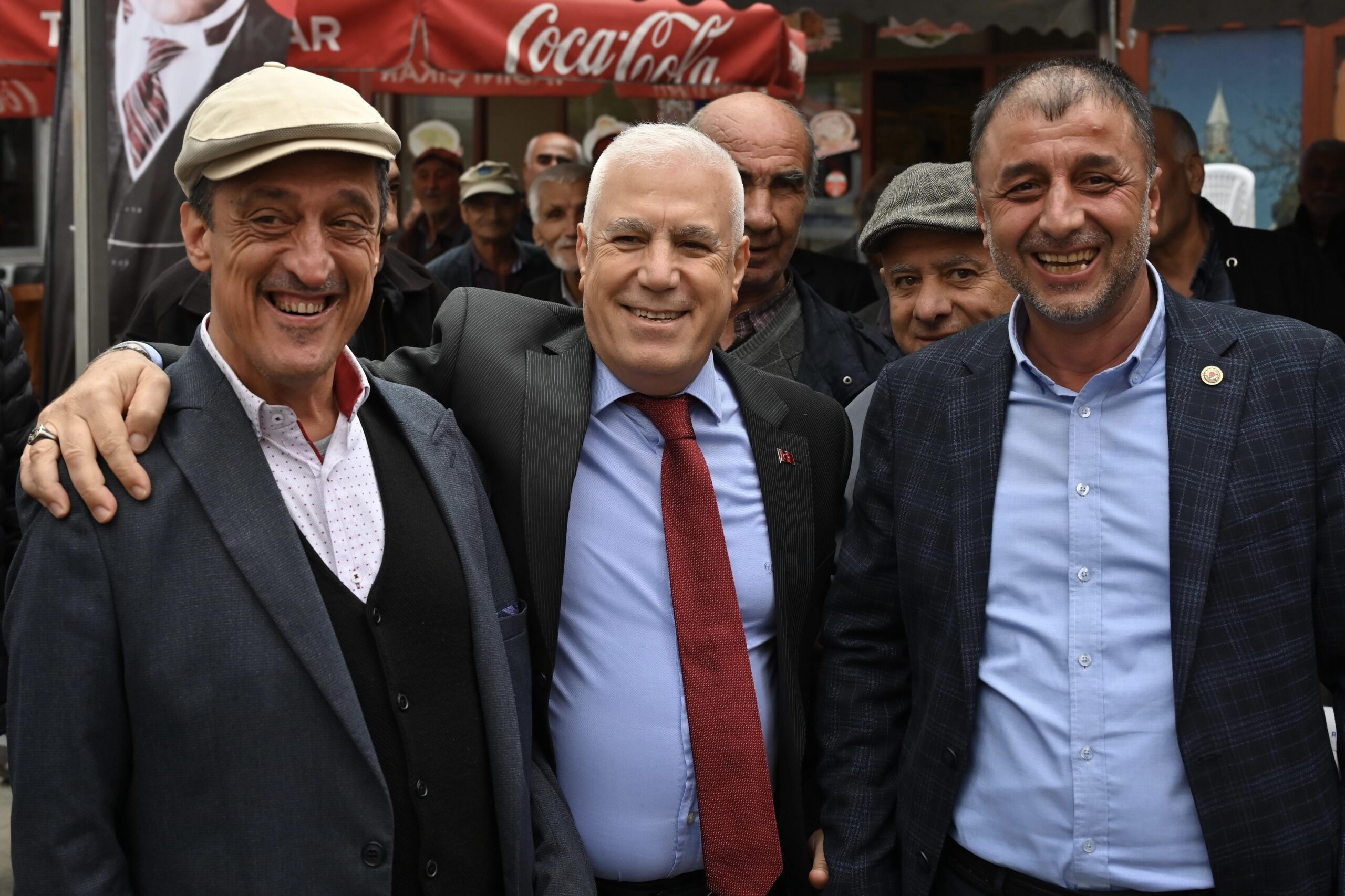 Başkan Bozbey’den emeklilere yeni yıl müjdesi Sosyal belediyecilik anlamında önemli çalışmalara imza atan Bursa Büyükşehir Belediye