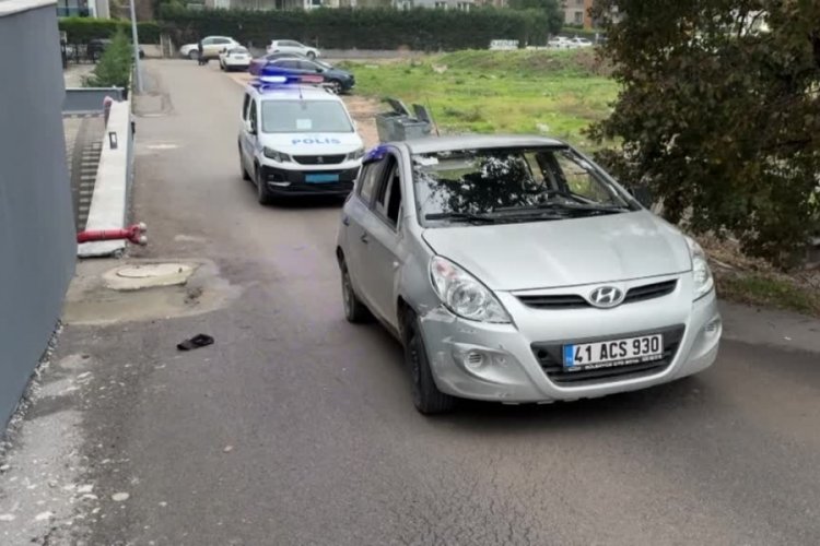 Bursa’da cezaevi ziyareti sonrası silahlı saldırıya uğradı! Bursa’da, cezaevindeki arkadaşını ziyaret ettikten sonra caddede otobüs beklerken uğradığı