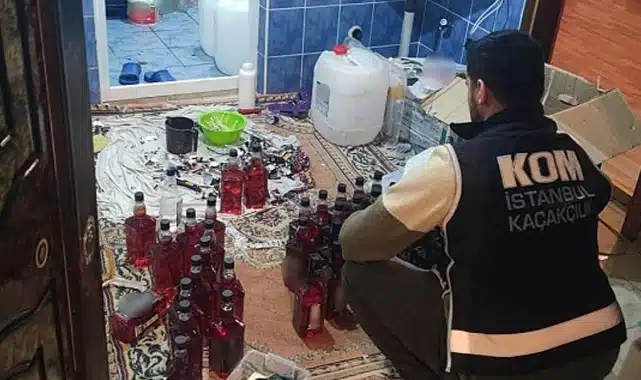 Çengel-8 operasyonuyla kaçak alkol şebekesine darbe! İçişleri Bakanı Ali Yerlikaya, İstanbul’da sahte alkol üretimine yönelik gerçekleştirilen