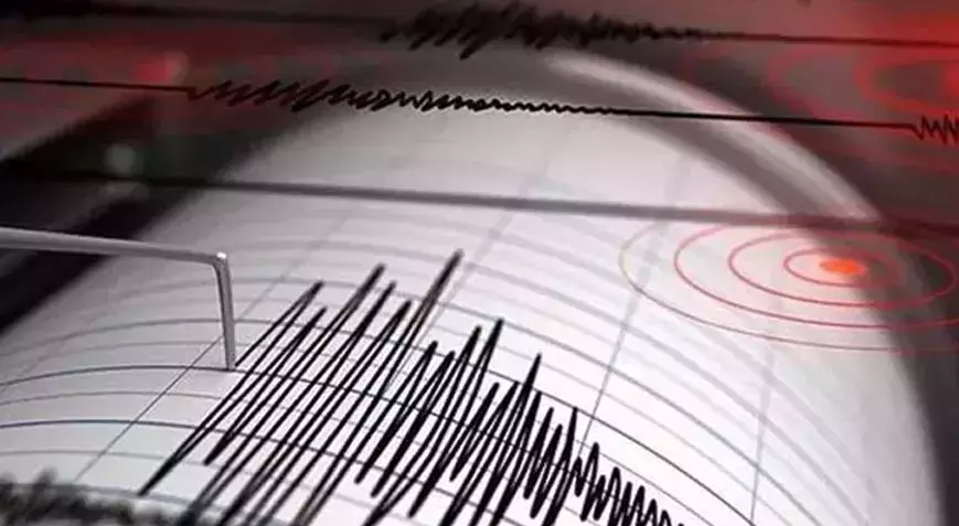 İran’da korkutan deprem! Tahran Üniversitesi Sismoloji Merkezi’nden yapılan açıklamaya göre, sabah saatlerinde İran‘ın