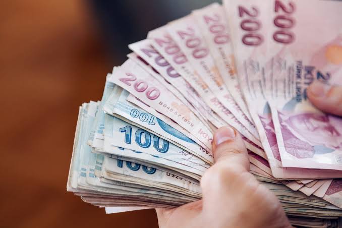Asgari ücret bu akşam belli oluyor! 2025 yılının asgari ücretini belirlemek için son viraja girildi. Asgari