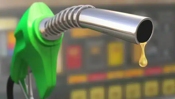 Akaryakıtta tabela değişti mi? Bursa’da güncel fiyatlar ne? Son dönemde döviz kurları ve petrol piyasalarındaki hareketlilik, akaryakıt fiyatlarında