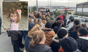 Tekirdağ‘ın Malkara ilçesinde yaşayan Bakiye Yeniçeri (29), kızı Sıla Yeniçeri‘yi