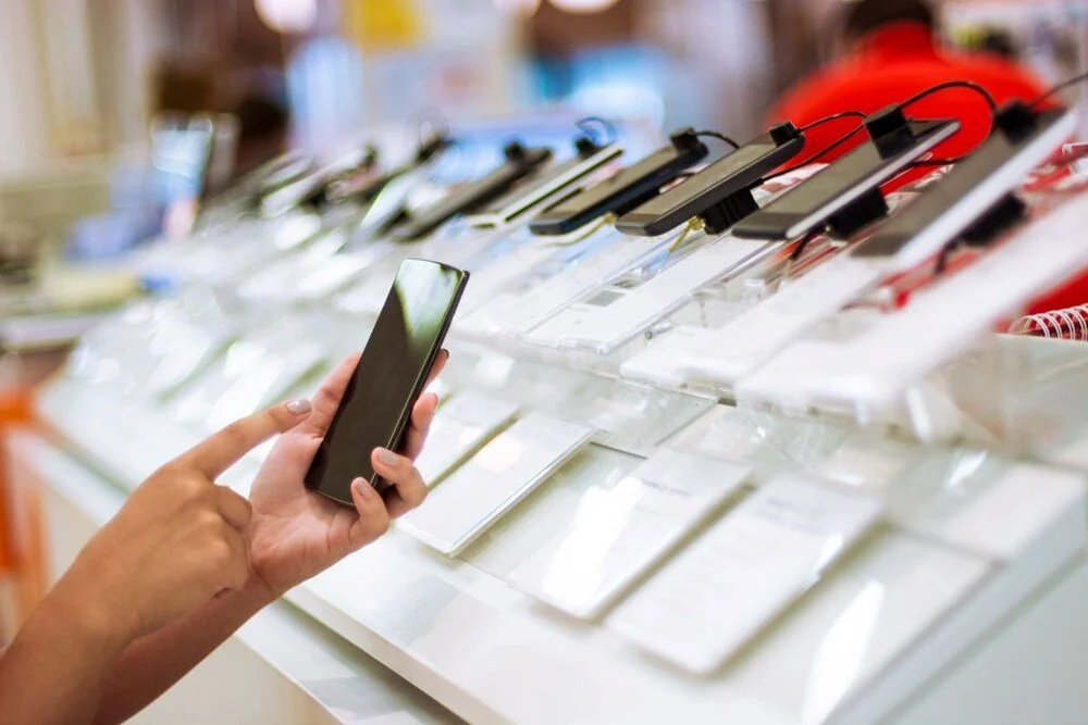 Cep telefonu ve otomobil alacaklar dikkat! Fiyat yükseldikçe taksit sayısı düşecek Cep telefonları ve otomotivde taksit sürelerine ilişkin karar Resmi Gazete’de