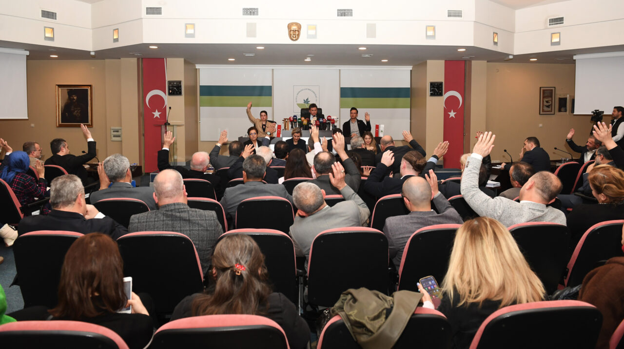 Osmangazi’de yeni yılın ilk meclis toplantısı yapıldı Osmangazi Belediyesi’nin Ocak Ayı Olağan Meclis Toplantısı, Osmangazi Belediye Başkanı