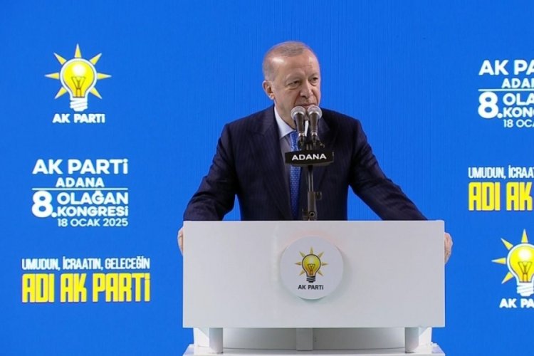 Cumhurbaşkanı Erdoğan’dan Özgür Özel’e yanıt: Olanları bilmiyorsan görevi bırak İşte Cumhurbaşkanı Erdoğan’ın açıklamalarından satır başları: Bizim büyük hedeflerimiz var.