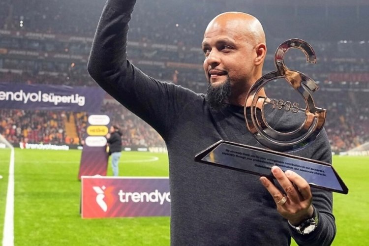 Felipe Melo futbolu bıraktığını açıkladı Bir dönem Galatasaray’da forma giyen Felipe Melo, 41 yaşında futbolu