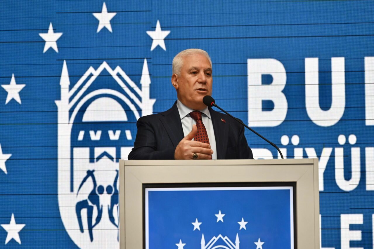 Başkan Bozbey’den Bursa için güç birliği çağrısı Her fırsatta daha yaşanabilir bir Bursa için şehrin paydaşlarıyla buluşarak