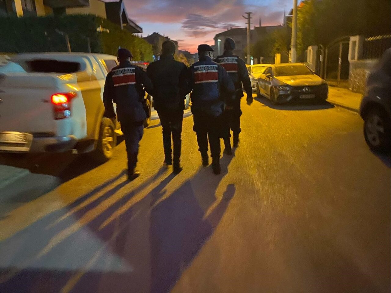 Bursa’da Terkinler Çetesi’ne ikinci operasyon Bursa’da Terkinler Çetesi’ne ikinci operasyon… Kayyum atanmış şirket ve iş