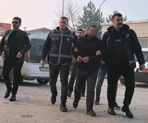 Pazartesi günü saat 13.30 sıralarında Sinanbey Mahallesi 1. Mesudiye Sokak’ta