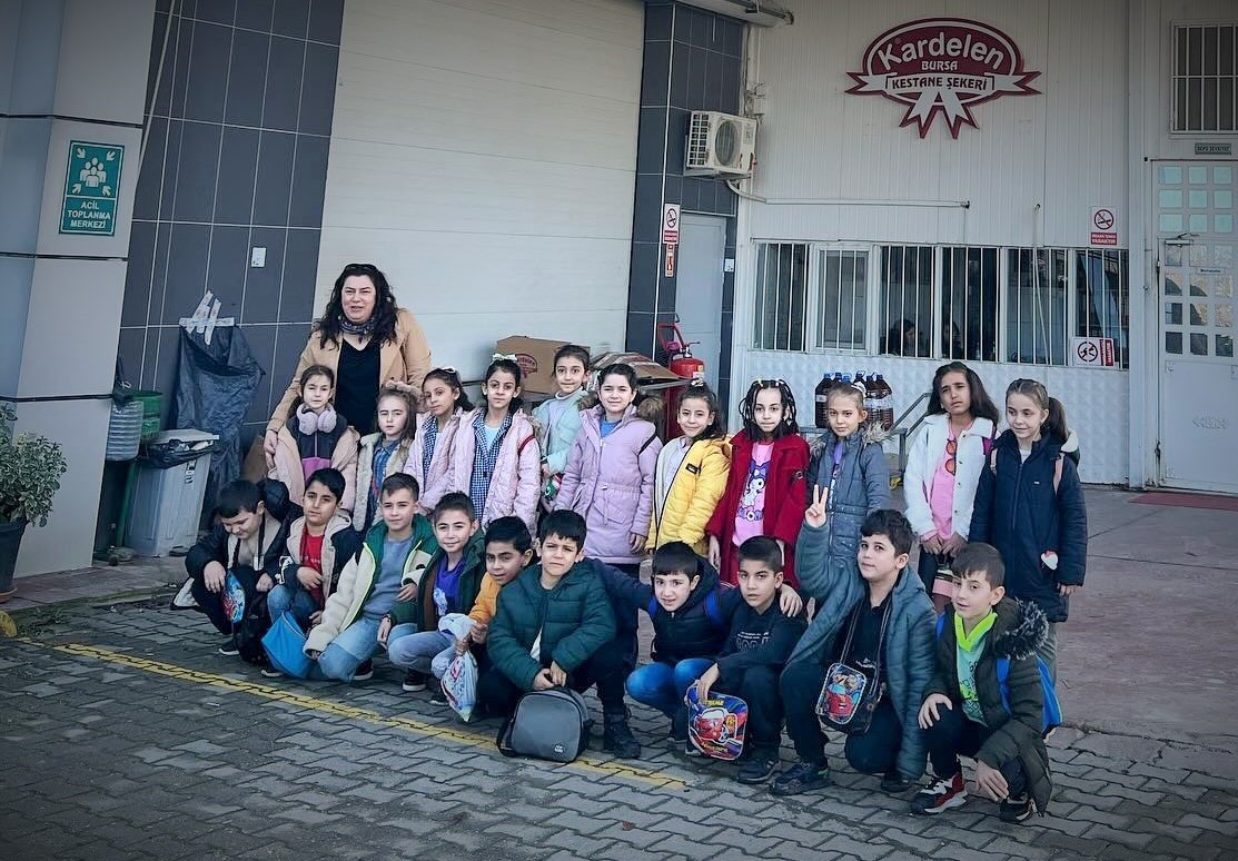 Bursa’nın tatlı lezzeti Kardelen, öğrencileri tesislerinde ağırlıyor Bursa’da yurt içine Kardelen ve Yaylacık yurt dışına da Cardelion