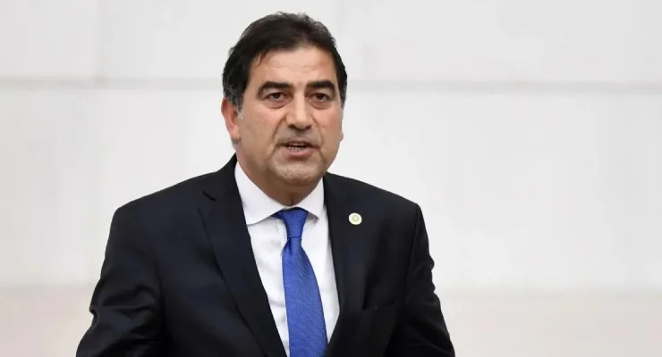 Ünal Karaman, İYİ Parti’den istifa etti! “Varlığını, desteğini ve duasını her daim yanımda hissettiğim sevenlerim, bu