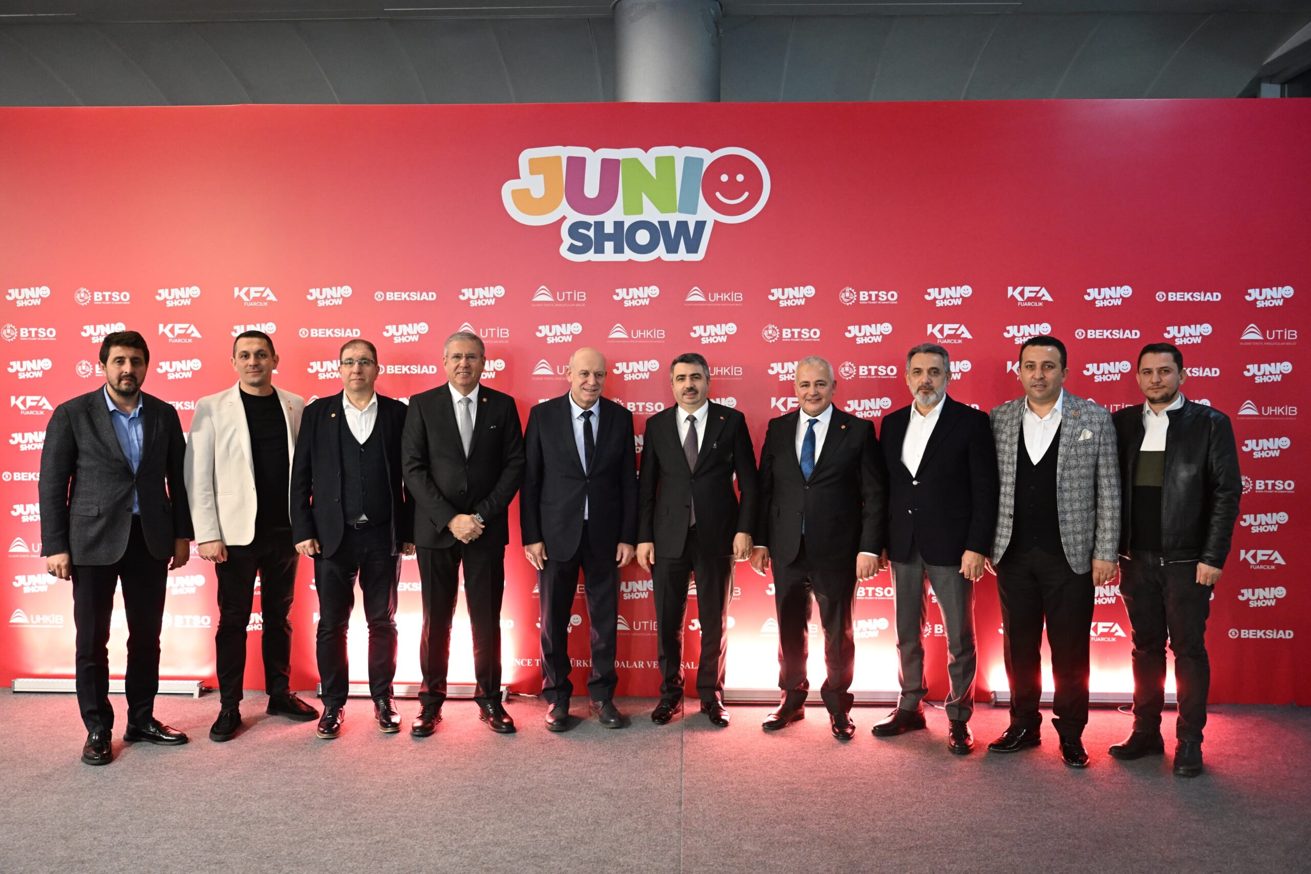 Başkan Yılmaz’dan Junioshow’a tam destek! Bursa’da, bebek ve çocuk giyim sektörünün önemli buluşma noktası Junioshow