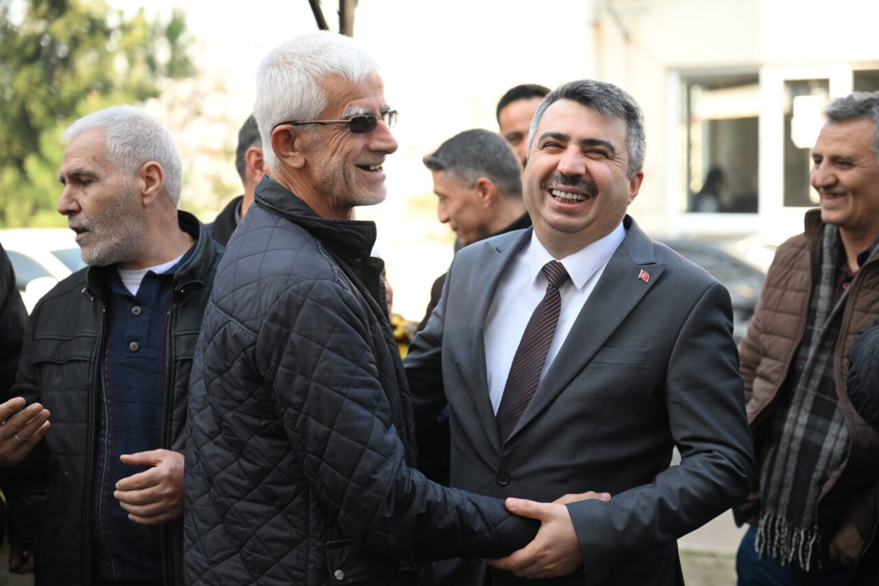 Bursa’da Yıldırım sahadan yönetiliyor Yıldırım’ın kültür sanat ve sporda parlayan yeni yüzü olan Doktor