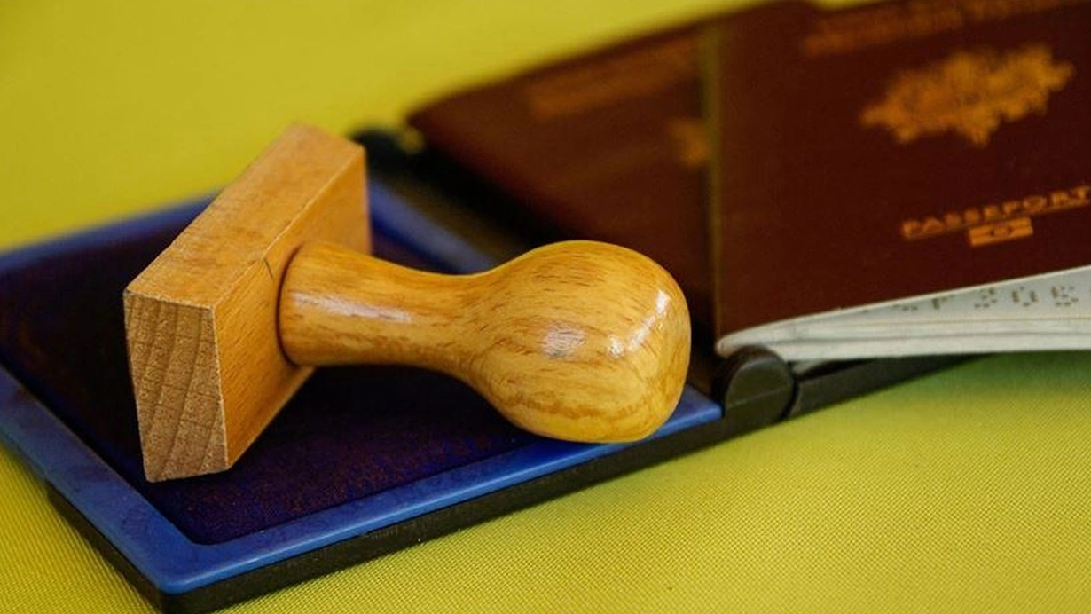 Almanya’da vize için yeni dönem bugün başladı Dışişleri Bakanlığı’ndan yapılan yazılı açıklamaya göre, bugün itibarıyla ulusal vize