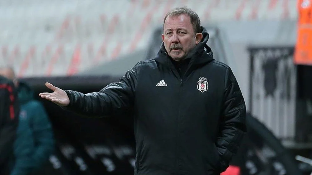 Beşiktaş Başkanı Serdar Adalı’dan Sergen Yalçın açıklaması: Beşiktaş’a imza atacak mı? Beşiktaş Başkanı Serdar Adalı, teknik direktör konusuna açıklık getirdi. Adalı,