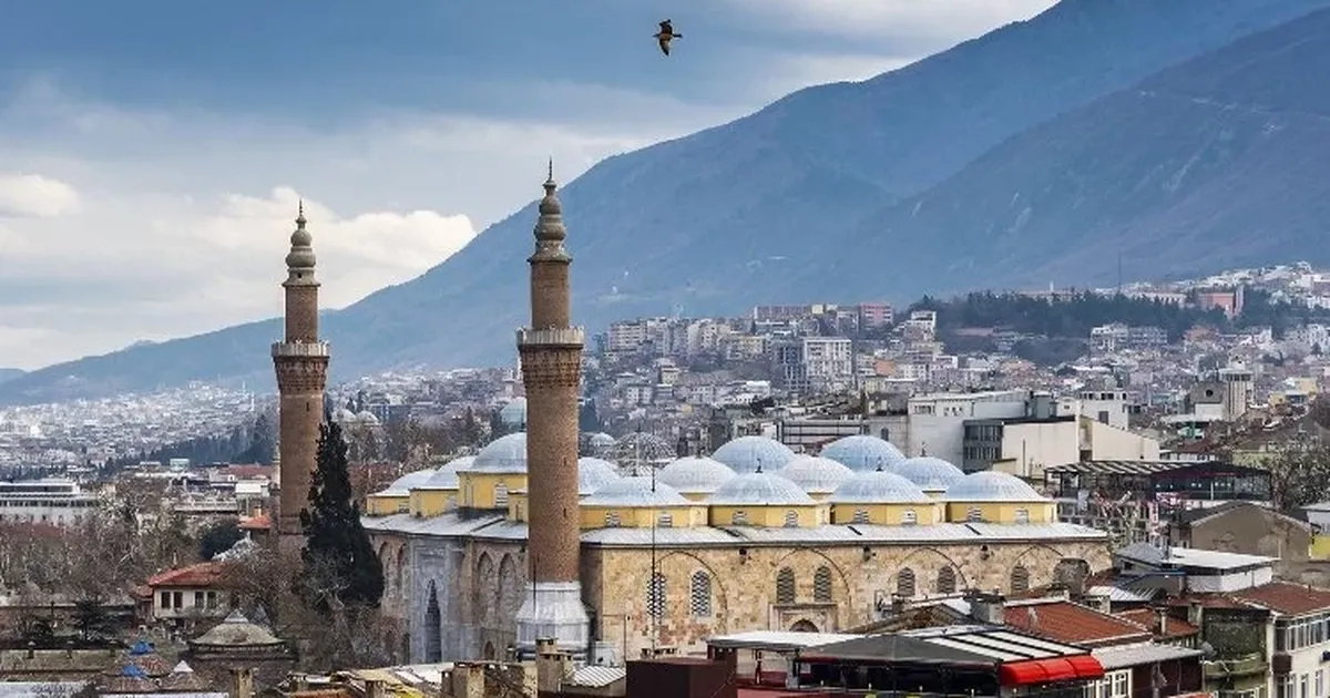Bursalılar dikkat! Bugün hava nasıl olacak? Meteoroloji Genel Müdürlüğü (MGM) tarafından Bursa için yapılan son değerlendirmelere