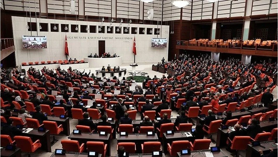 Meclis’te bu hafta gündem yoğun: En düşük emekli maaşı görüşülecek Meclis’te yeni haftada gündem yoğun. Haftalık çalışmasına 28 Ocak Salı