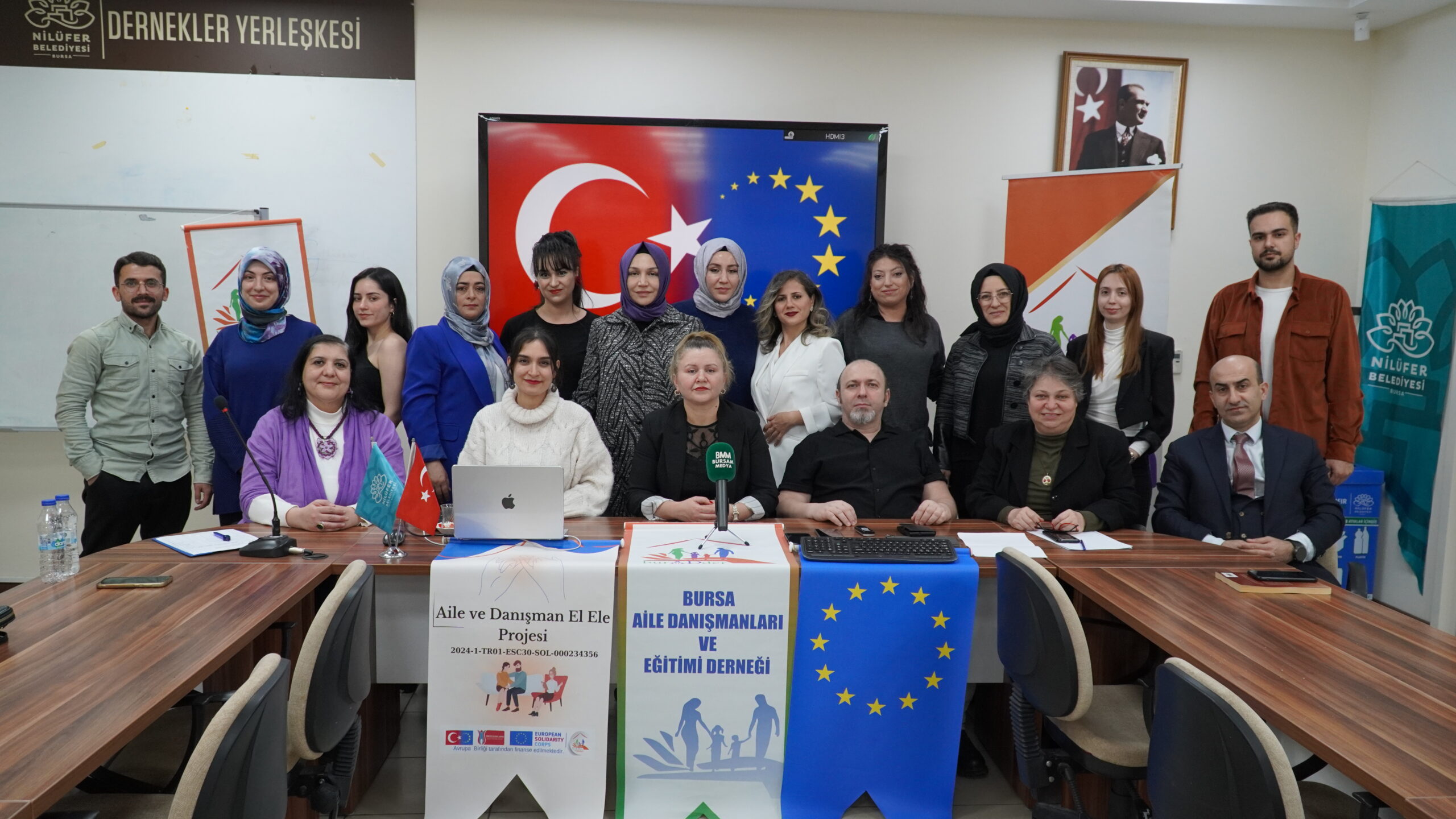 Bursa Aile Danışmanları ve Eğitimi Derneği Projesi: ‘Adele’nin başarısı tanıtıldı! Sibel Öztopçu / Bursam Medya Proje tanıtım toplantısında Bursa Aile