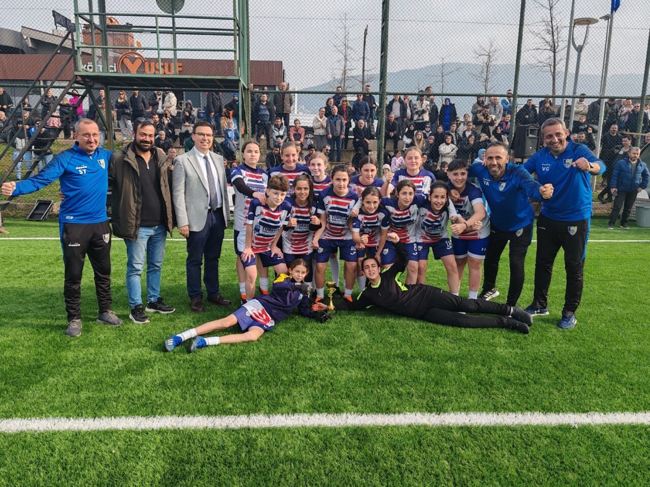 Nilüfer Kız Cup 2025’in şampiyonu Ufukspor! Nilüfer Kent Konseyi Spor Çalışma Grubu ve Nilüfer Amatör Spor