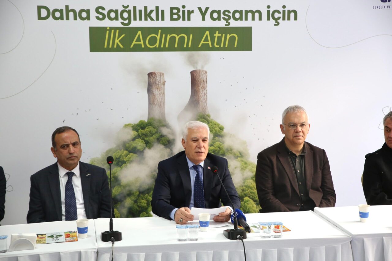 Bursa Büyükşehir, sigara bırakma danışmanlığı birimini hizmete açtı Dünyada ve Türkiye’de en önemli halk sağlığı sorunlarından biri olan