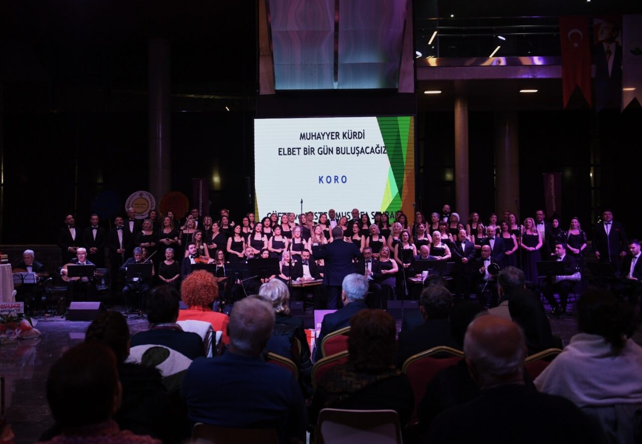Osmangazi Belediyesi’nden sevgilileri buluşturan konser Düzenlediği kültür, sanat etkinlikleriyle toplumun her kesimine dokunan Osmangazi Belediyesi,
