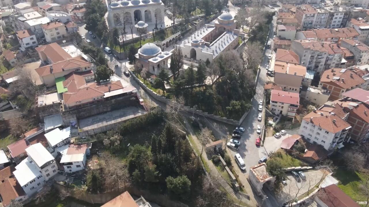 Yıldırım’da tarihi aks yeniden canlanacak Yıldırım Belediyesi, Setbaşı, Yeşil Camii, Emir Sultan Camii ve Yıldırım