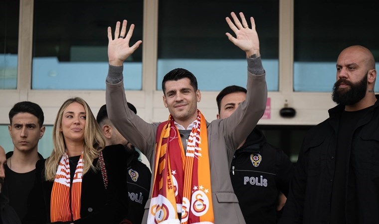 Galatasaray’dan flaş Morata kararı! Galatasaray, Ahmed Kutucu sonrası ikinci transferini Alvaro Morata ile yaptı.