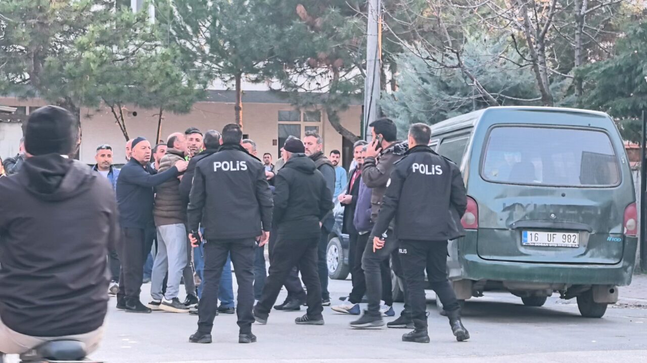 Edinilen bilgiye göre, saat 17.00 sıralarında Hocaköy Mahallesi’ndeki bir inşaat