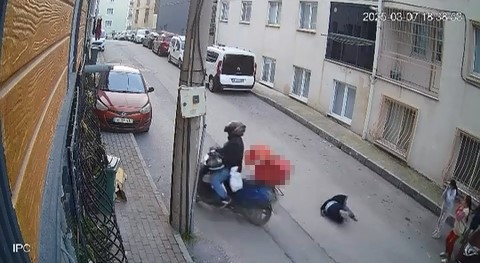 Kaza, Ahmet Vefik Paşa Mahallesi Zeybek Çıkmazı Sokak’ta meydana geldi.
