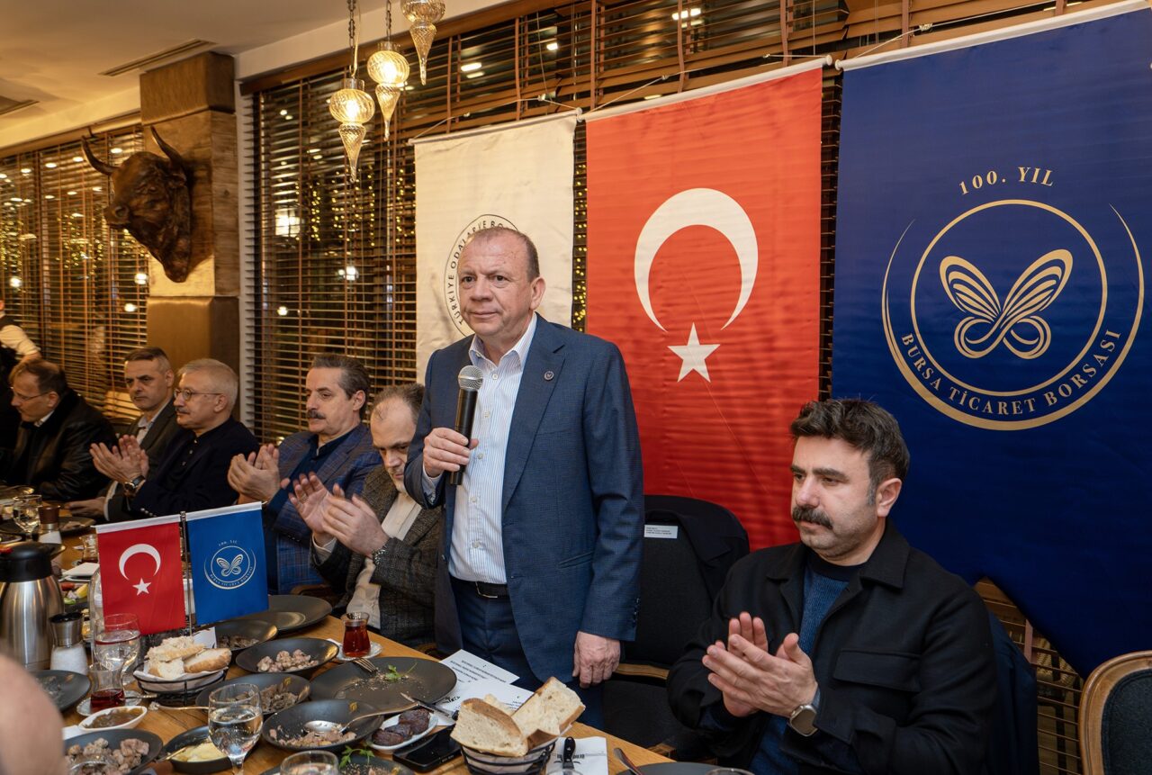 Bursa Ticaret Borsası’ndan geleneksel sahur buluşması BTB Yönetim Kurulu Başkanı Özer Matlı ile Meclis ve Yönetim