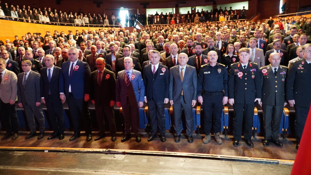 Bursa’da İstiklal Marşı’nın kabulünün 104. yılına özel program Bursa Valiliği, İstiklal Marşı’nın kabulünün 104. yıl dönümü kapsamında Merinos