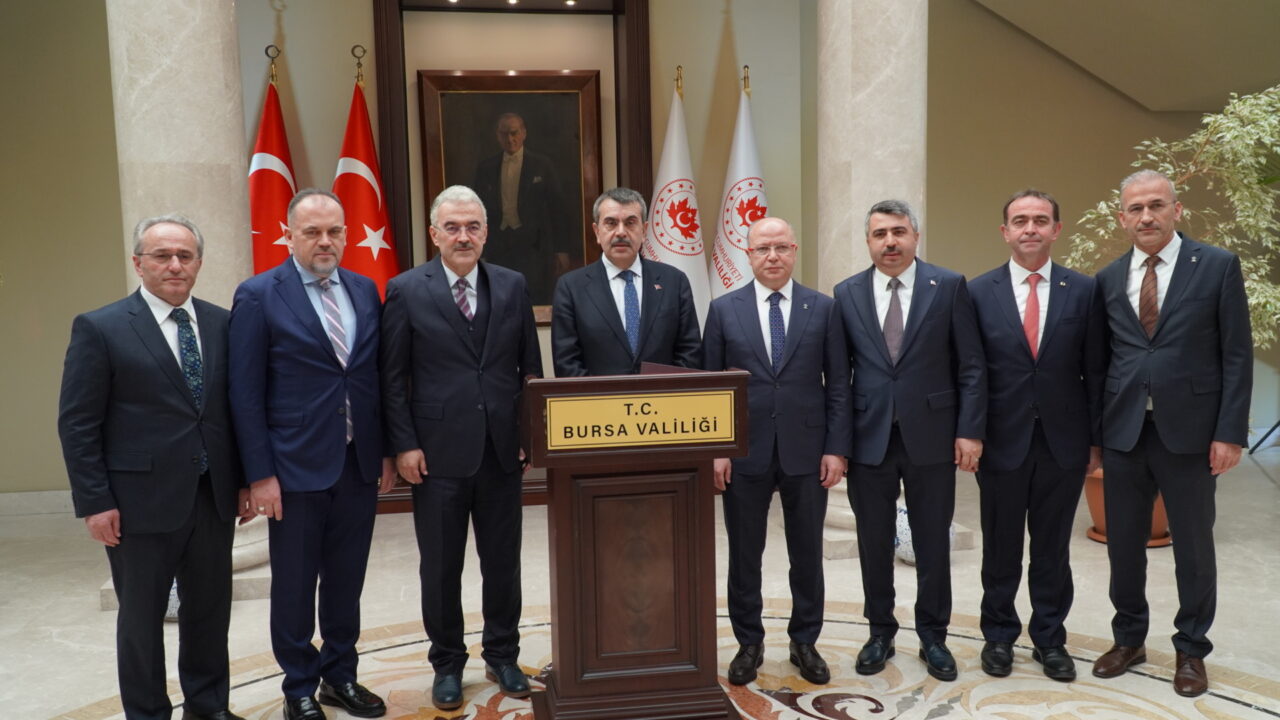 Milli Eğitim Bakanı Yusuf Tekin Bursa’da Bakan Tekin’i, Vali Erol Ayyıldız, AK Parti Bursa İl Başkanı