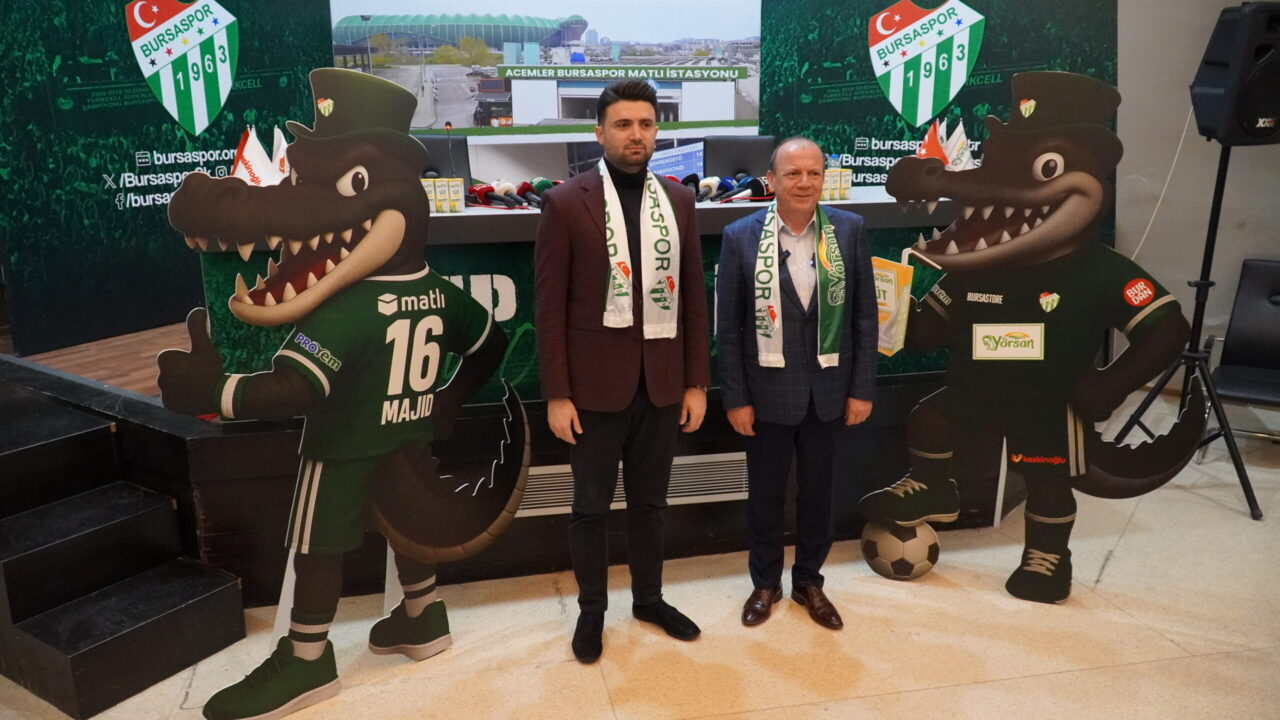 Bursaspor’un yeni maskotu resmen duyuruldu! Bursaspor’da Matlı Grup ile yapılan sponsorluk anlaşmasının ardından yeni maskotun