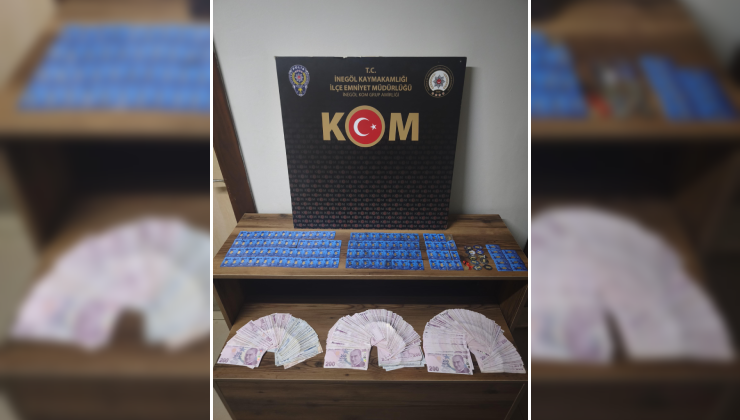 Bursa’da önce kuyumcuları sonra vatandaşları dolandırdılar Bursa Cumhuriyet Başsavcılığı talimatıyla piyasaya sahte altın süren iki şüpheliye