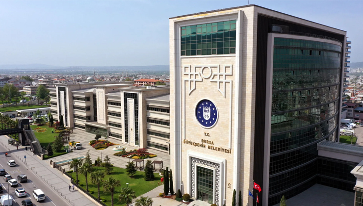Başkan Bozbey Bursa’nın ve BUSKİ’nin borcunu açıkladı Bursa Büyükşehir Belediye Başkanı Mustafa Bozbey, Merinos Atatürk Kültür Merkezi’nde