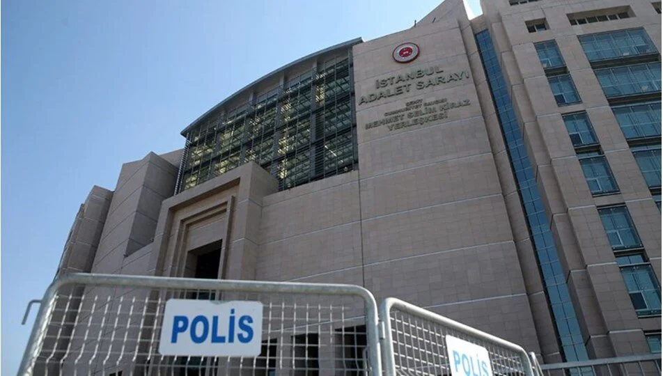 Boykot soruşturmasında 16 gözaltı kararı Boykot çağrılarına ilişkin başlatılan soruşturmada 11 kişi gözaltına alındı. İstanbul