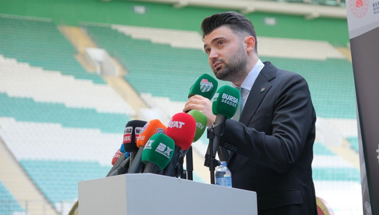 Başkan Enes Çelik paylaştı: Kupa maçında sürpriz isim! Başkan Enes Çelik’in X hesabından yaptığı paylaşım şu şekilde: ‘Değerli