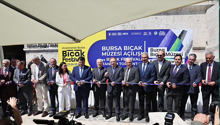 Bursa bıçak müzesi Balibey Han’da açıldı! “Müzeler Kenti Bursa” vizyonuyla hareket eden Büyükşehir Belediyesi, mevcut 12