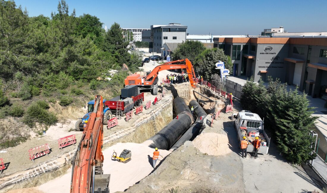 Çınarcık suyu Eylül ayında Bursa’da Bursa Büyükşehir Belediye Başkanı Mustafa Bozbey, Çınarcık Barajı isale hattı